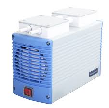 ◆ 無油設計，不需加油及保養
◆ 幫浦與氣體接觸的部分皆用 PTFE 材料
◆ 機器裝有過熱保護裝置
◆ 歐盟 CE 安全認證