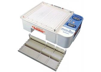 日本水平電泳槽
配置: 電源供應器、膠台和製膠系統各一組。
製膠系統: 具雙面齒梳兩支+鑄膠台(可製作4小片和2大片膠體)。
膠體: 大片膠 – 12或17 wells/Gel, 小片膠 – 6或8 wells/Gel。
尺寸: 187.5 x 139.5 x 57mm (WxLxH)。